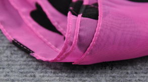 悠蝶翩躚 羚羊早安植絨工藝絲巾，演繹女士氣質(zhì)新風(fēng)尚